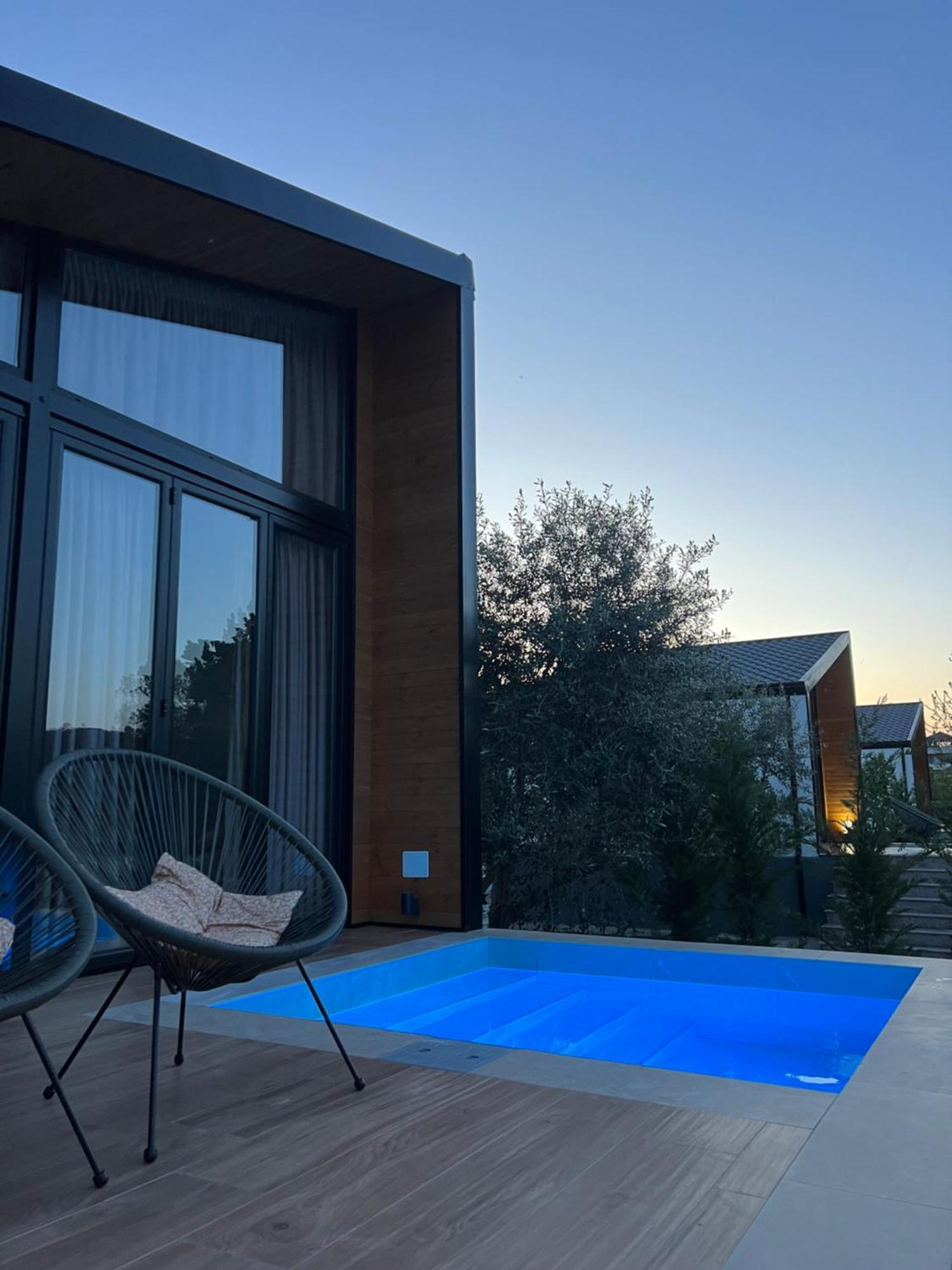 Villa Teverde Shkodër エクステリア 写真