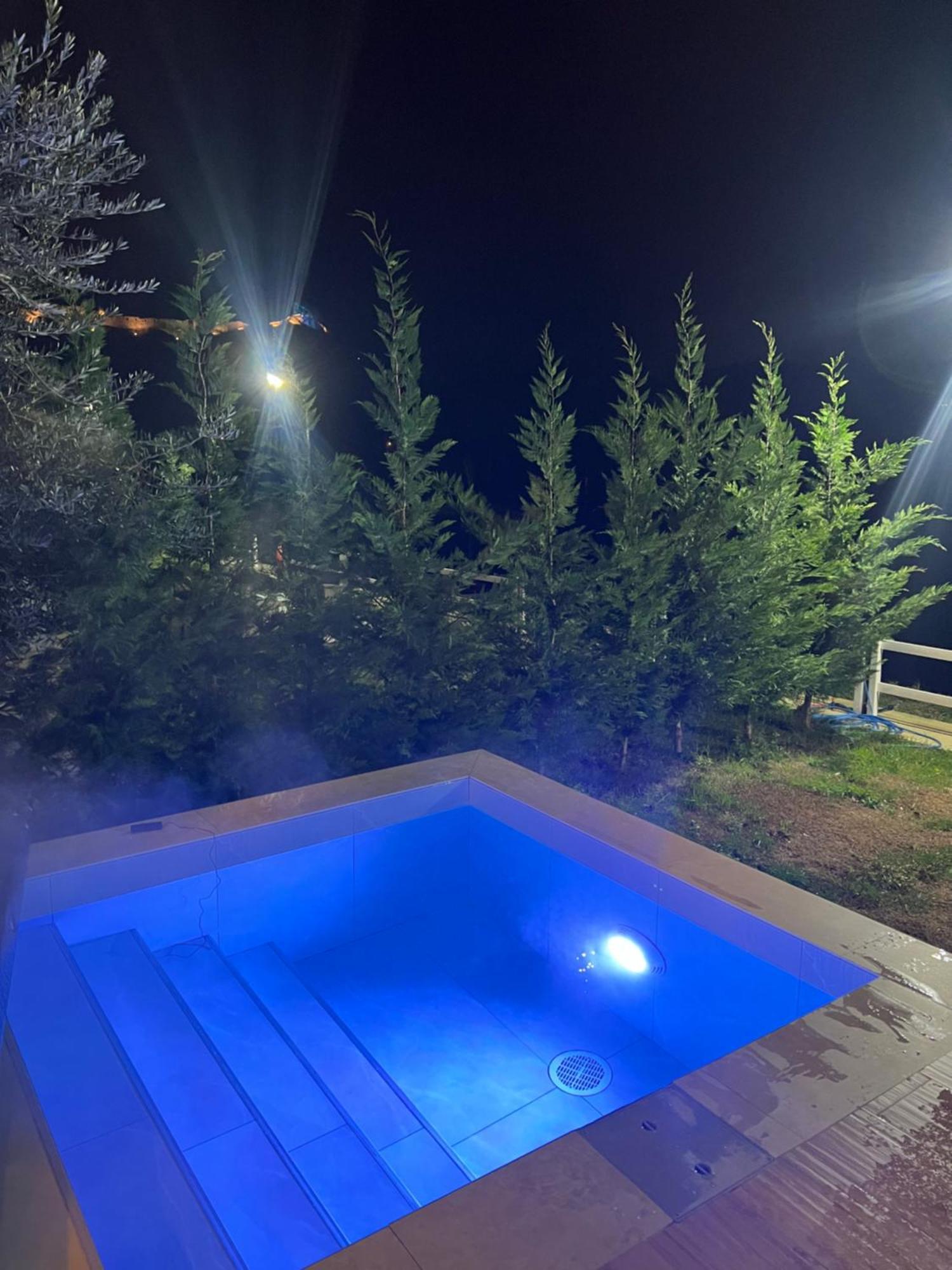 Villa Teverde Shkodër エクステリア 写真